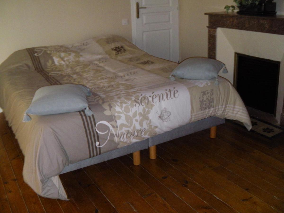 Aux Vieux Fours Bed and Breakfast Noaillac Exteriör bild
